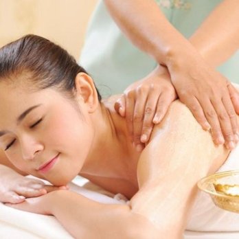 Berry Boutique LV - Massage therapist - Desserts Near Me Berry Boutique LV - Massage therapist - Desserts Near Me