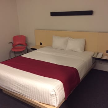 City Express - The bed. It wasn't super comfortable, but wasn't too bad either. - Hotels Near Me - Tijuana, BCN City Express - The bed. It wasn't super comfortable, but wasn't too bad either. - Hotels Near Me - Tijuana, BCN