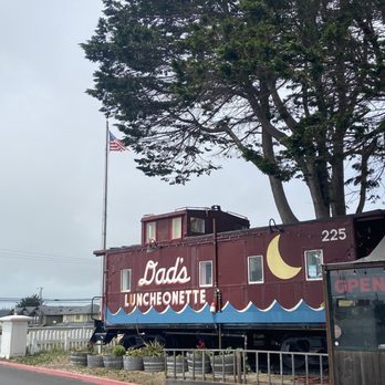 Dad's Luncheonette - New American Near Me - Half Moon Bay, California