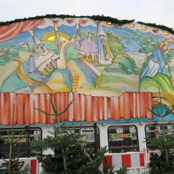 Jungfernstieg - Local Flavor Near Me - Hamburg, HH