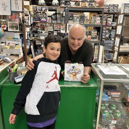 What a great release day! Benjamin got a prismatic evolution box and had a blast opening it there. What a great release day! Benjamin got a prismatic evolution box and had a blast opening it there.