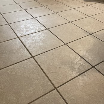 Mama Clean - Dining room floor - Office Cleaning Near Me - Groveland, Florida Mama Clean - Dining room floor - Office Cleaning Near Me - Groveland, Florida