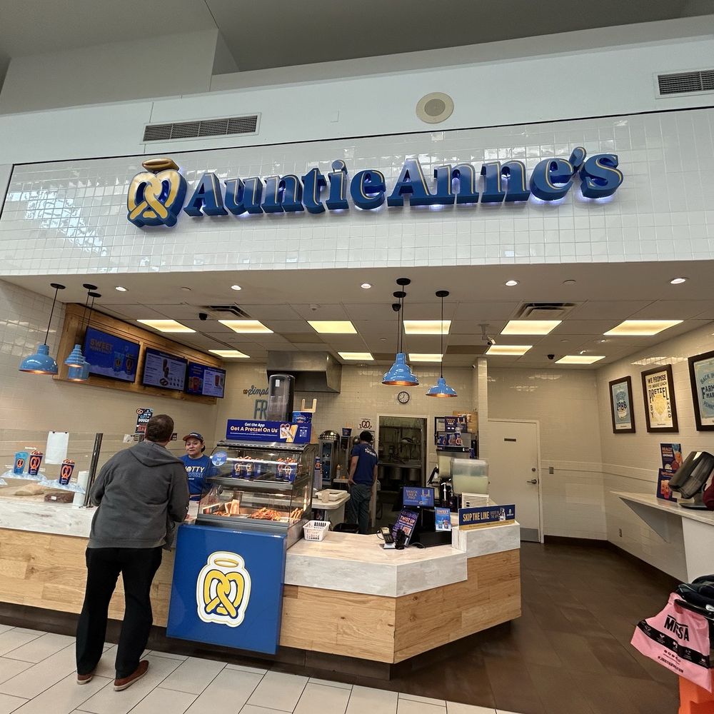 Auntie Anne's - Storefront inside the Lakeline mall - Pretzels Near Me - Cedar Park, Texas Auntie Anne's - Storefront inside the Lakeline mall - Pretzels Near Me - Cedar Park, Texas
