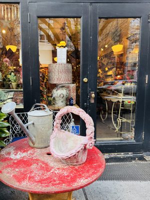 John Derian Company Inc by null