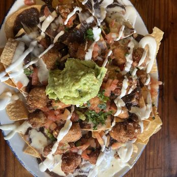 Green Lemon - Loaded nachos with fried chicken - Mexican Near Me - Tampa, Florida