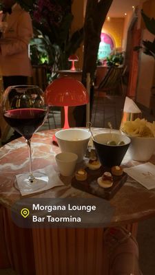 Morgana Lounge Bar by null