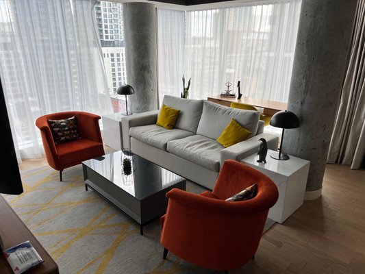 Humaniti Hotel Montreal Autograph Collection by null