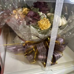The Lilac Rose Cupcakery - 7 count cupcake bouquet