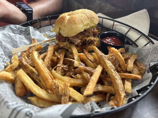Braddock's Restaurant and Tavern by null