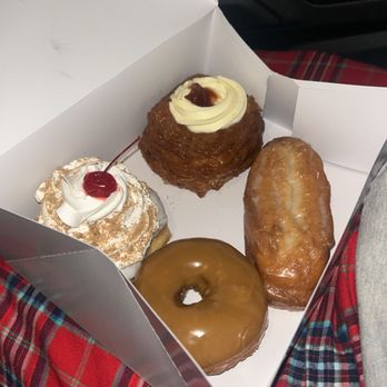 Pinkbox Doughnuts - Cherry bomb, el Guzman, buttermilk bar - Donuts Near Me - Las Vegas, Nevada Pinkbox Doughnuts - Cherry bomb, el Guzman, buttermilk bar - Donuts Near Me - Las Vegas, Nevada