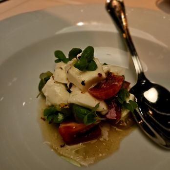 Cento - Heirloom tomato, mozzarella - Italian Near Me - Columbus, Ohio Cento - Heirloom tomato, mozzarella - Italian Near Me - Columbus, Ohio
