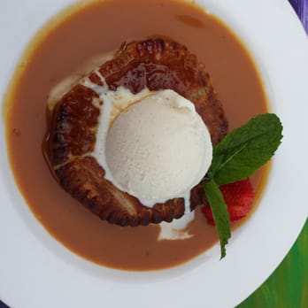 Geoffrey's Malibu - Crisp apple tart - Seafood Near Me - Malibu, California Geoffrey's Malibu - Crisp apple tart - Seafood Near Me - Malibu, California