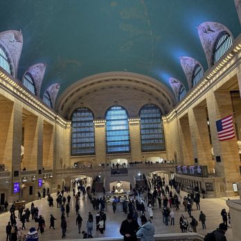 Grand Central Terminal - The view when I walked in - Landmarks & Historical Buildings Near Me - New York, New York Grand Central Terminal - The view when I walked in - Landmarks & Historical Buildings Near Me - New York, New York