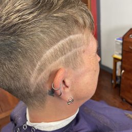 Fresh fade with a design