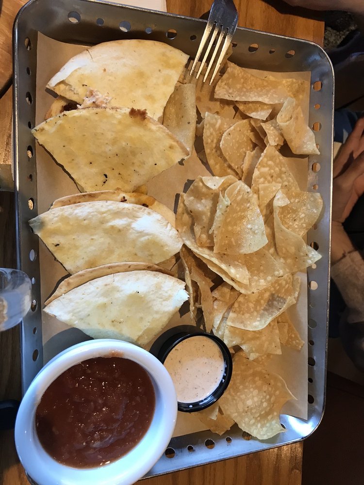 CHILI’S 42 Photos & 100 Reviews American (Traditional) 1532 E