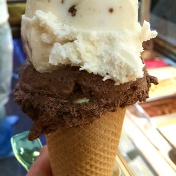 Los Alpes - ¡Prueba el helado de brownie! - Ice Cream & Frozen Yogurt Near Me - Madrid, M