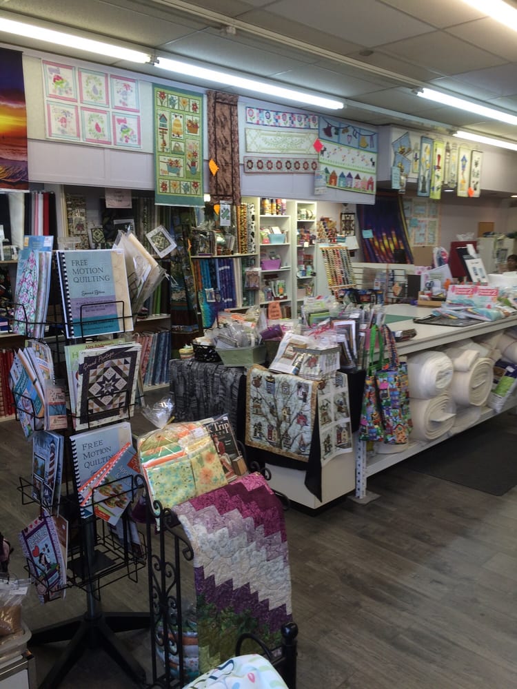 SEW DIVINE Updated August 2024 28 Manning Crossing, Edmonton