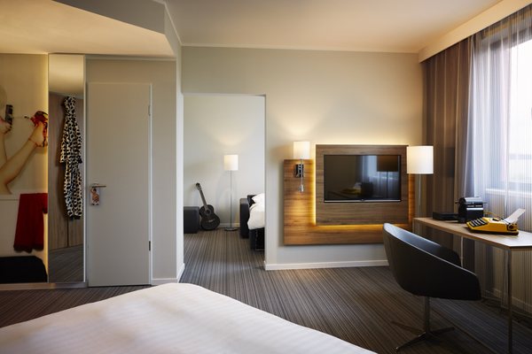 Moxy Frankfurt Eschborn by null