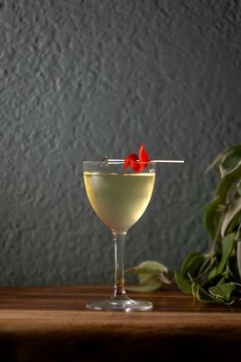 Juicy Cocktail Bar by null