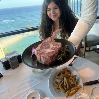 Empire Steak House - Steakhouses Near Me - Honolulu, Hawaii