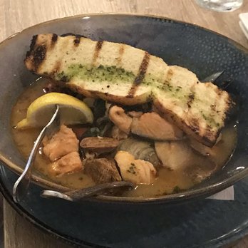 Off the Hook - Cioppino. Was on the salty side. Ask them to make it less salty if you get this. - Seafood Near Me - Bethany Beach, Delaware