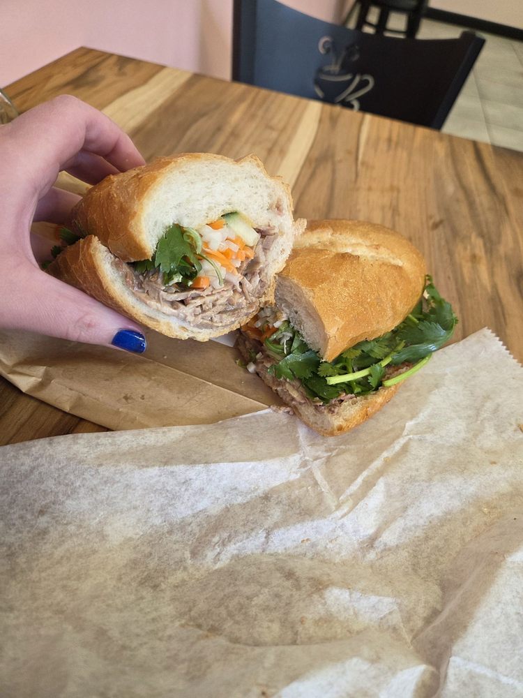 Social spots from Wake Up