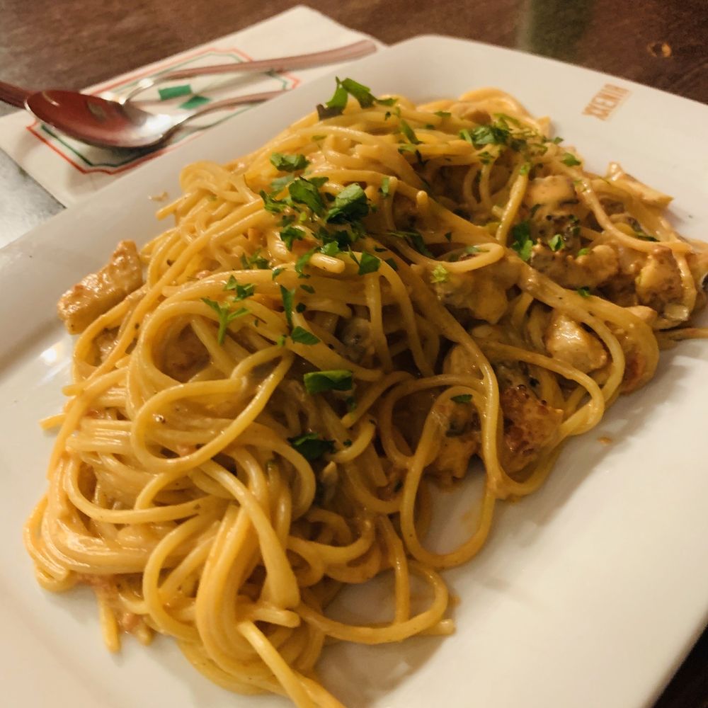 Da Lucia - Italian Near Me - Berlin, BE