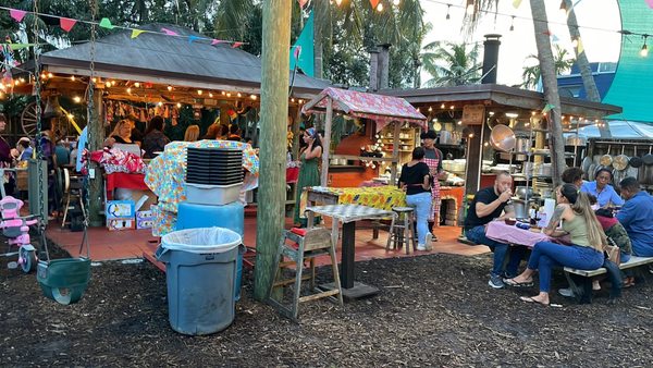 Regina's Farm ( Fazendinha da Regina) by null