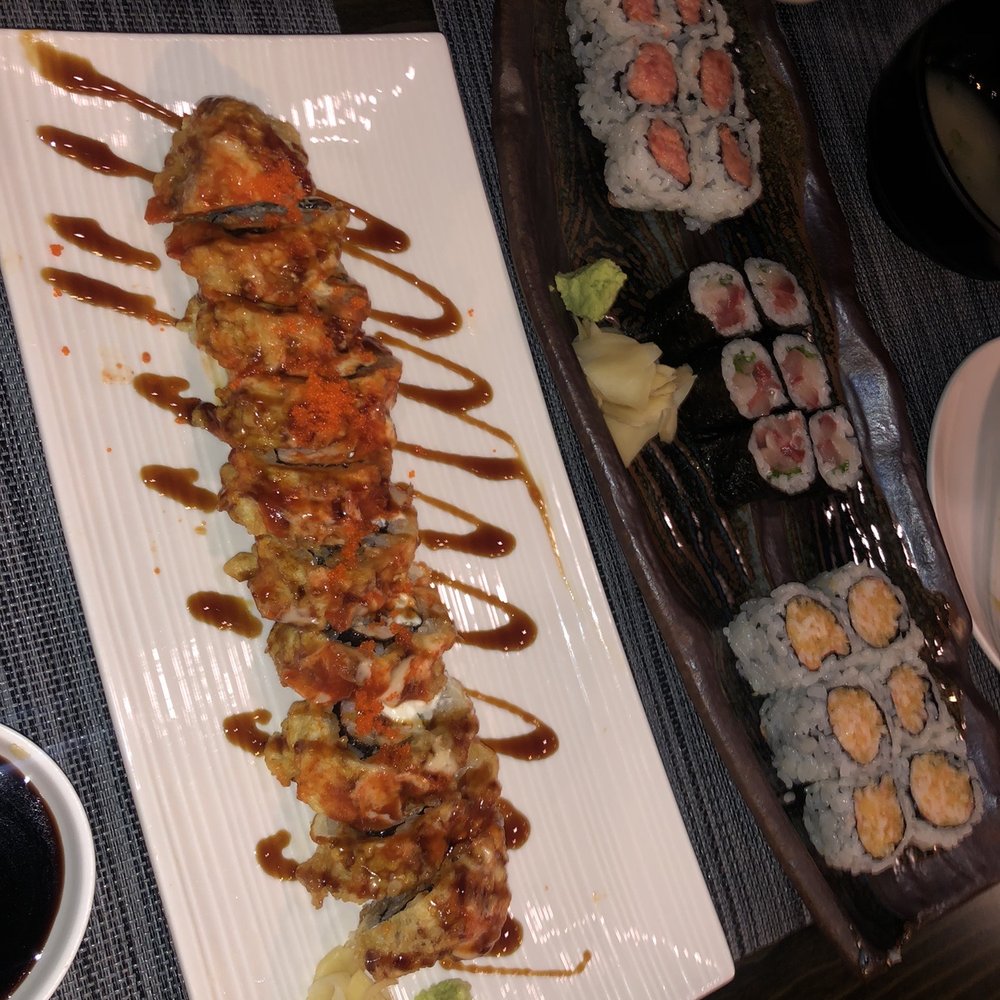 Sake Kawa - HWY 17 Roll - Sushi Bars Near Me - Astoria, New York Sake Kawa - HWY 17 Roll - Sushi Bars Near Me - Astoria, New York