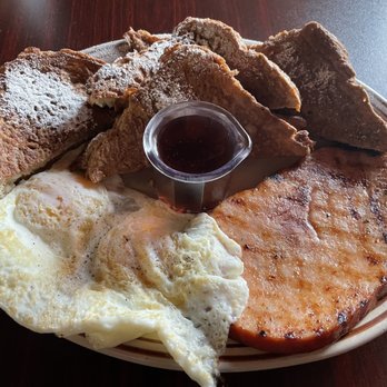 Riverwalk Restaurant - French Toast, eggs and ham - Breakfast & Brunch Near Me - Astoria, Oregon Riverwalk Restaurant - French Toast, eggs and ham - Breakfast & Brunch Near Me - Astoria, Oregon