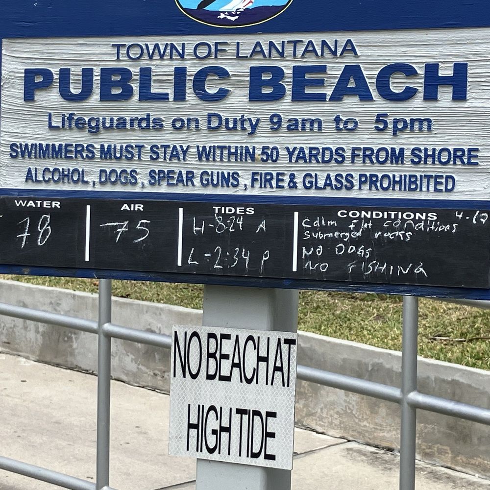 Lantana Municipal Beach - Signage - Beaches Near Me - Lantana, Florida Lantana Municipal Beach - Signage - Beaches Near Me - Lantana, Florida