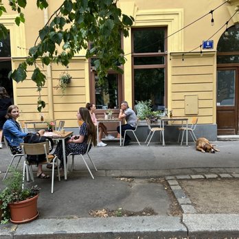 Etapa - Cafes Near Me - Karlín, Puerto Rico