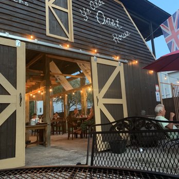 Wild Rover Brewing Company - Outdoor seating area. - Pubs Near Me - Tampa, Florida Wild Rover Brewing Company - Outdoor seating area. - Pubs Near Me - Tampa, Florida