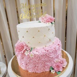 Engagement cake! Engagement cake!