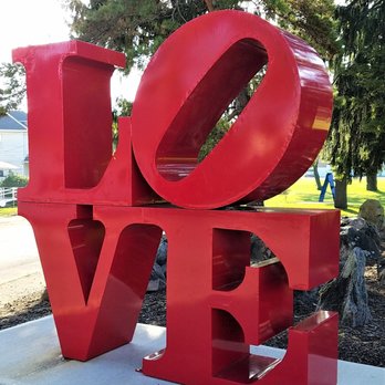 Murphey Park - recreation of local artist Robert Indiana's famous sculpture - Parks Near Me - New Castle, Indiana