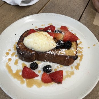Evelina - French toast - Italian Near Me - Brooklyn, New York Evelina - French toast - Italian Near Me - Brooklyn, New York
