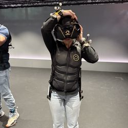 Sandbox VR - Putting on gear