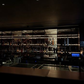 Slice of Life - Bar area - Cocktail Bars Near Me - Toronto, Ontario Slice of Life - Bar area - Cocktail Bars Near Me - Toronto, Ontario