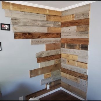 Arkatex - Accent corner wall - Carpenters Near Me