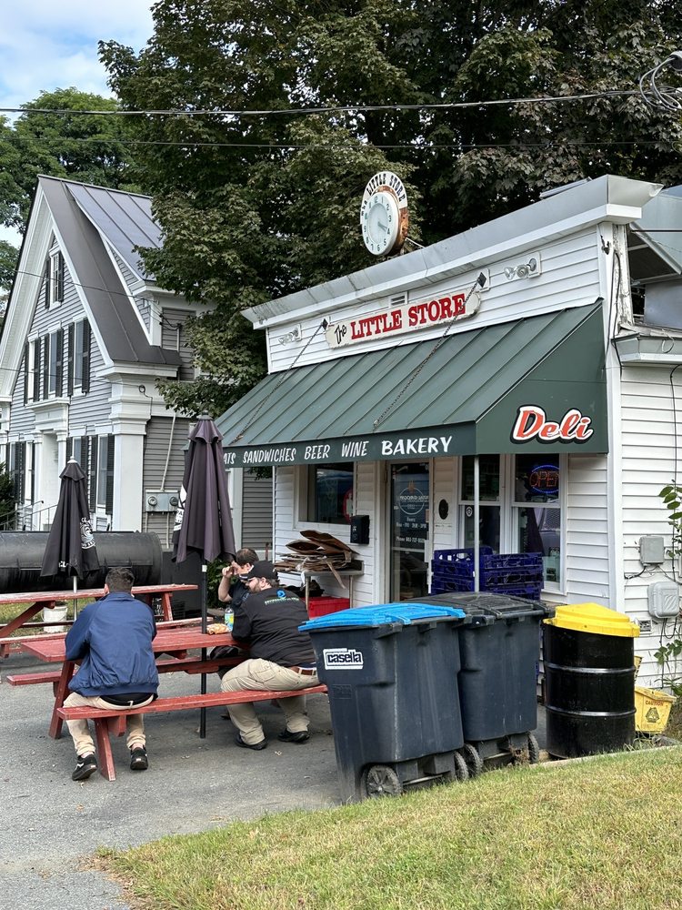 Marsh Brothers Deli Logo