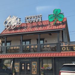 Gotta go to an Irish pub