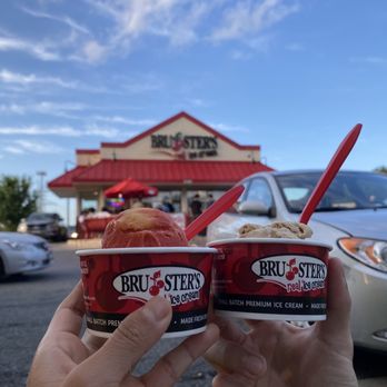 Bruster's Real Ice Cream - Mango Dragonfruit sorbet and coffee ice cream. - Ice Cream & Frozen Yogurt Near Me - Gaithersburg, Maryland Bruster's Real Ice Cream - Mango Dragonfruit sorbet and coffee ice cream. - Ice Cream & Frozen Yogurt Near Me - Gaithersburg, Maryland