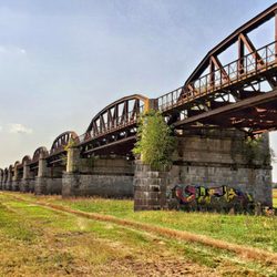 Eisenbahnbrücke Dömitz - Brücke über die Felder (11/2020)
