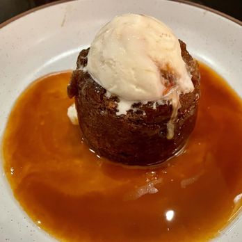 Gordon Ramsay Hell's Kitchen - StickyToffee Bread Pudding - Desserts Near Me - Washington, DC, District of Columbia Gordon Ramsay Hell's Kitchen - StickyToffee Bread Pudding - Desserts Near Me - Washington, DC, District of Columbia