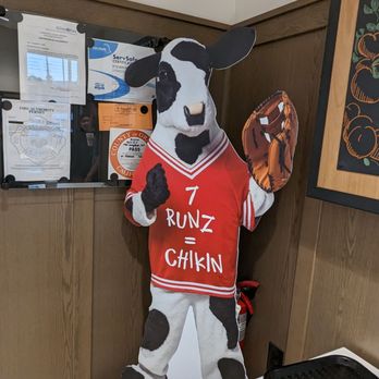 Chick-fil-A - If the Angels score 7 runs at a home game, and you open the app soon after they do so, you get a reward for a free chicken sandwich! - Fast Food Near Me - Buena Park, California Chick-fil-A - If the Angels score 7 runs at a home game, and you open the app soon after they do so, you get a reward for a free chicken sandwich! - Fast Food Near Me - Buena Park, California