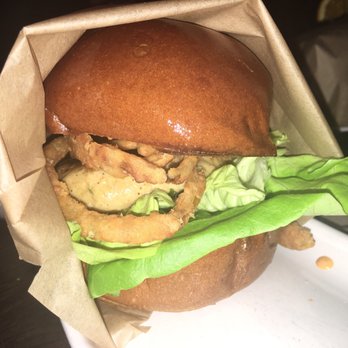 25 Degrees - Salmon burger - Burgers Near Me - Los Angeles, California 25 Degrees - Salmon burger - Burgers Near Me - Los Angeles, California