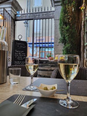 Restaurant Le Chelsea by null