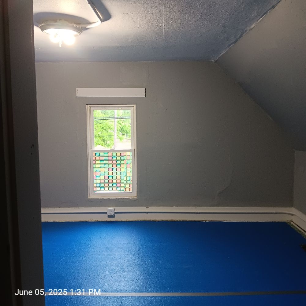 Slide of Reneau's Remodeling