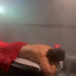 Kim's Healing Hale - Amazing Steam Room