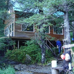 Kayaker's Cove - Main lodge